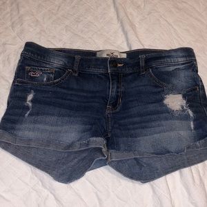 hollister Lowrise Cheeky Jean Shorts